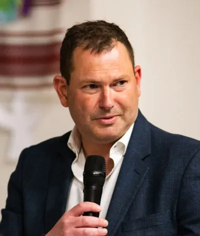 Alan Bolchover giving a speech 