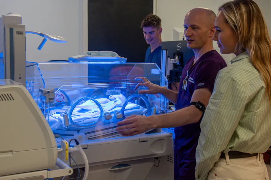Daria Bukhman and King's specialists with state-of-the-art neonatal equipment