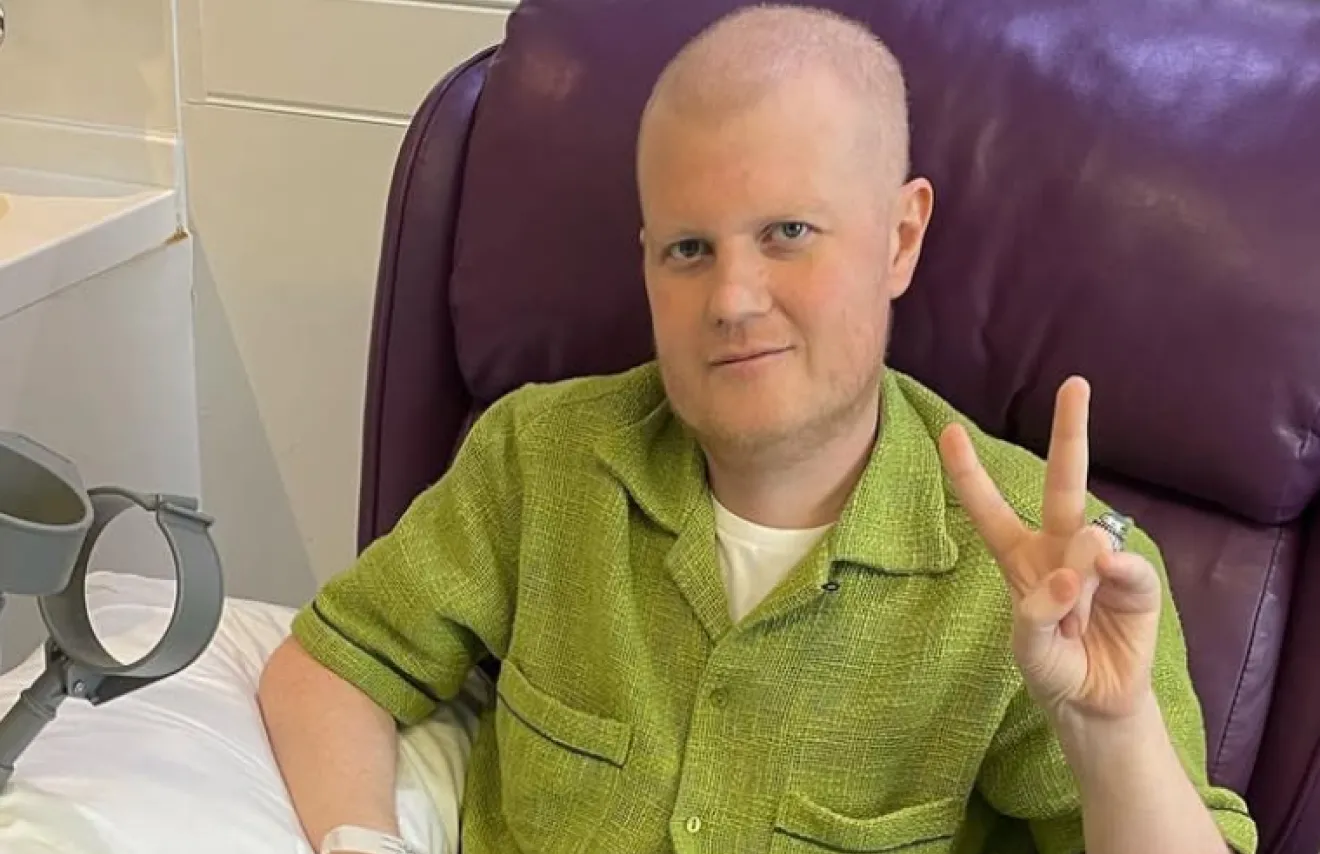 Lewis about to start a chemo cycle